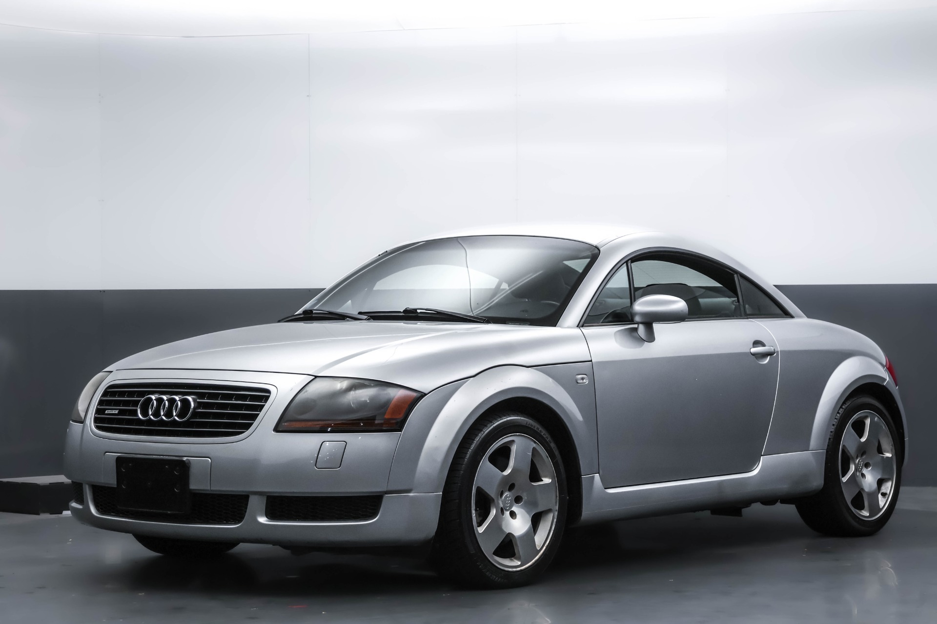 2001 Audi TT 225 Coupe's photo