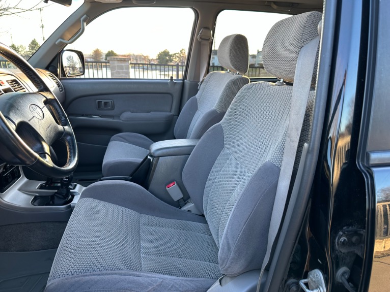 Used 2002 Toyota 4Runner SR5 for sale Sold at Private Collection Chicago in Naperville IL 60563 12