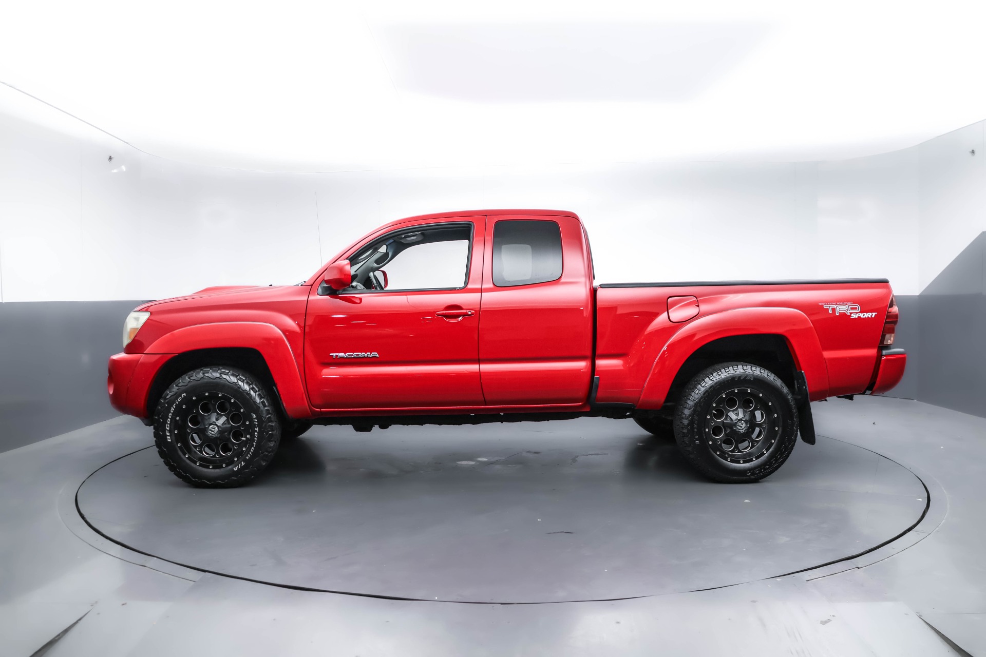 2006 Toyota Tacoma V6 photo 2
