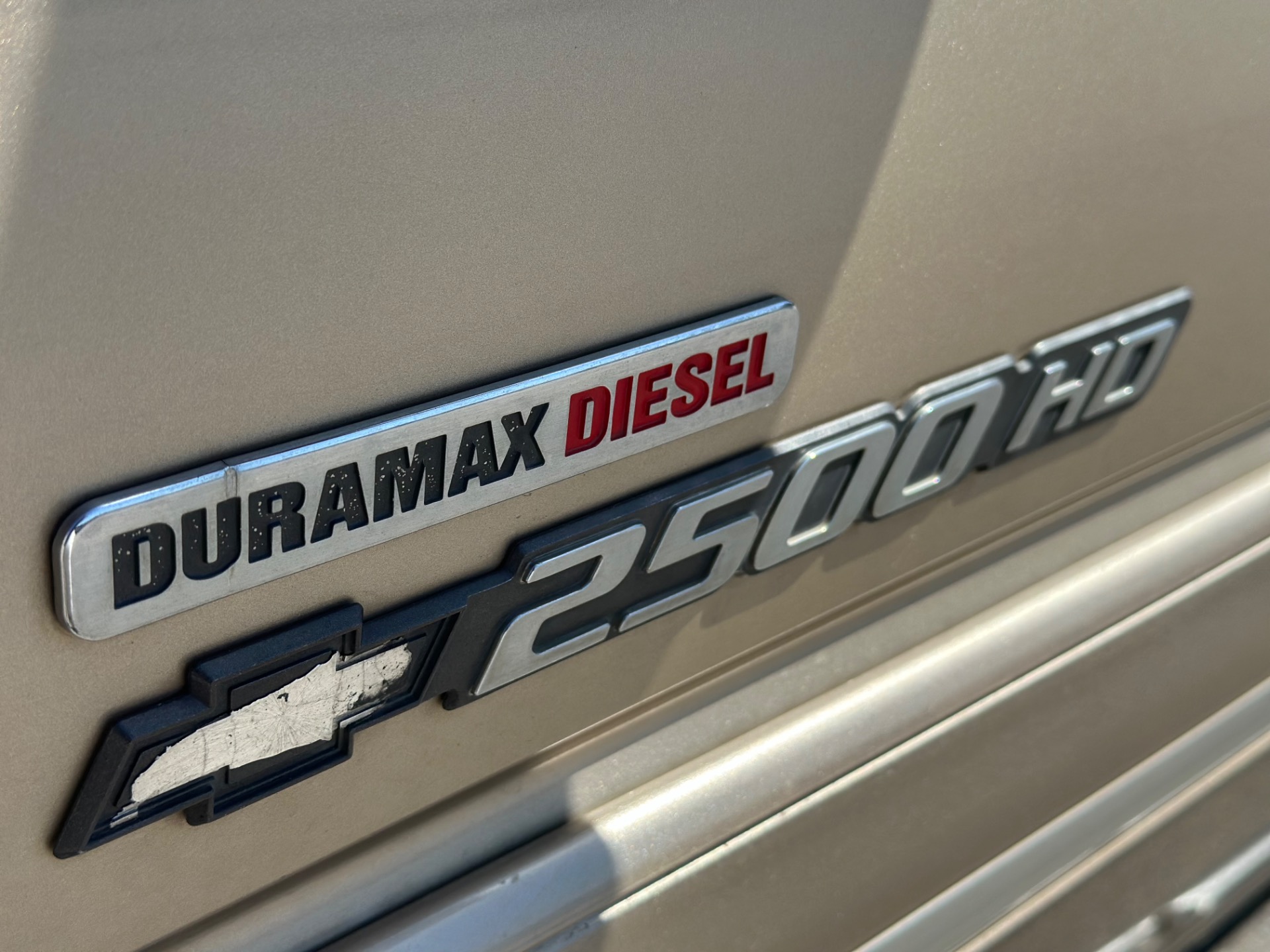 2004 Chevrolet Silverado 2500HD photo 4