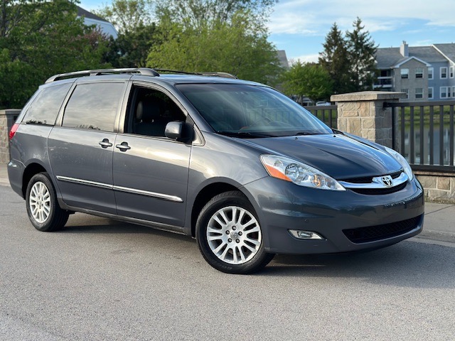 Used 2008 Toyota Sienna XLE Limited For Sale (Sold