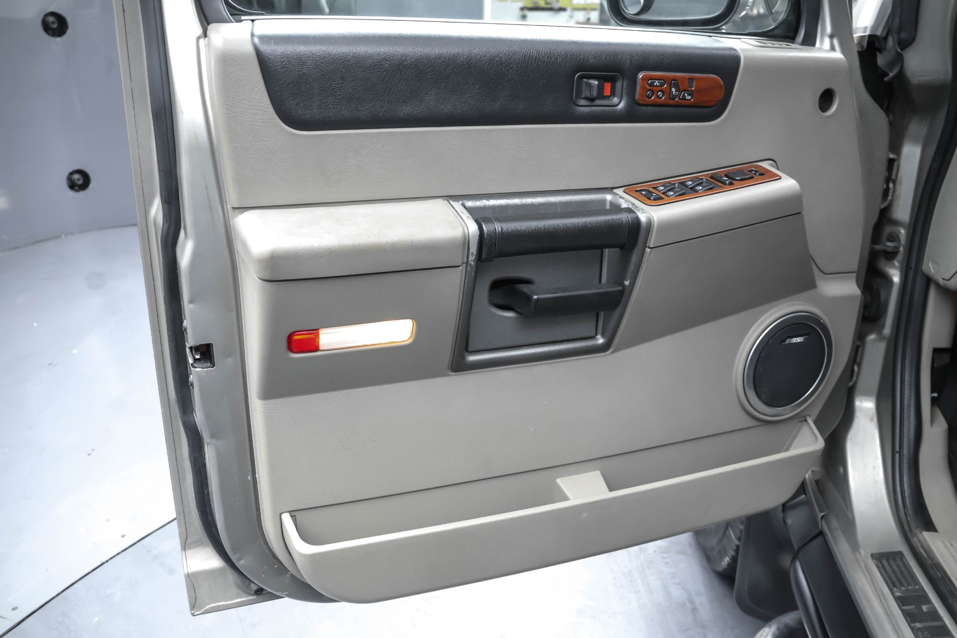 2003 Hummer H2 3/4 Ton photo 15