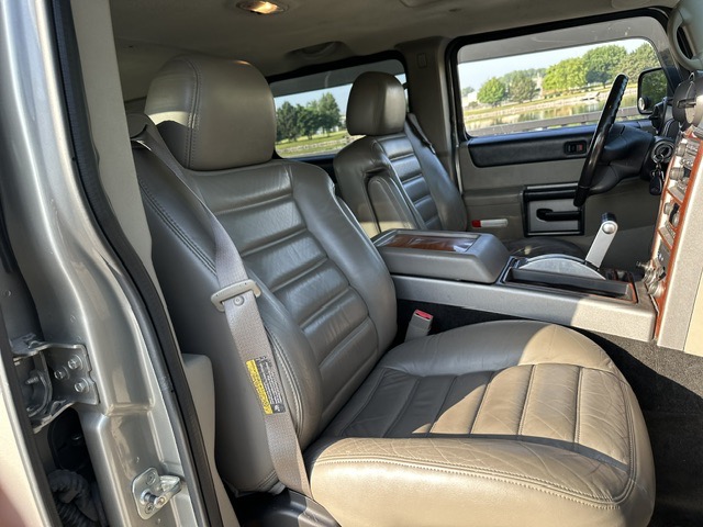 2003 Hummer H2 3/4 Ton photo 31