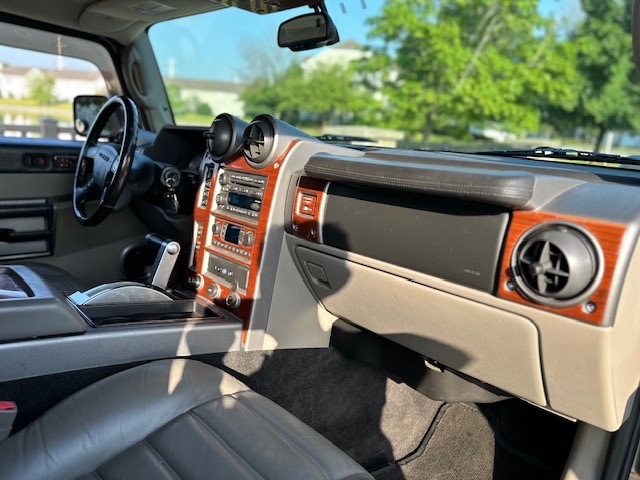 2003 Hummer H2 3/4 Ton photo 33