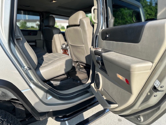 2003 Hummer H2 3/4 Ton photo 43