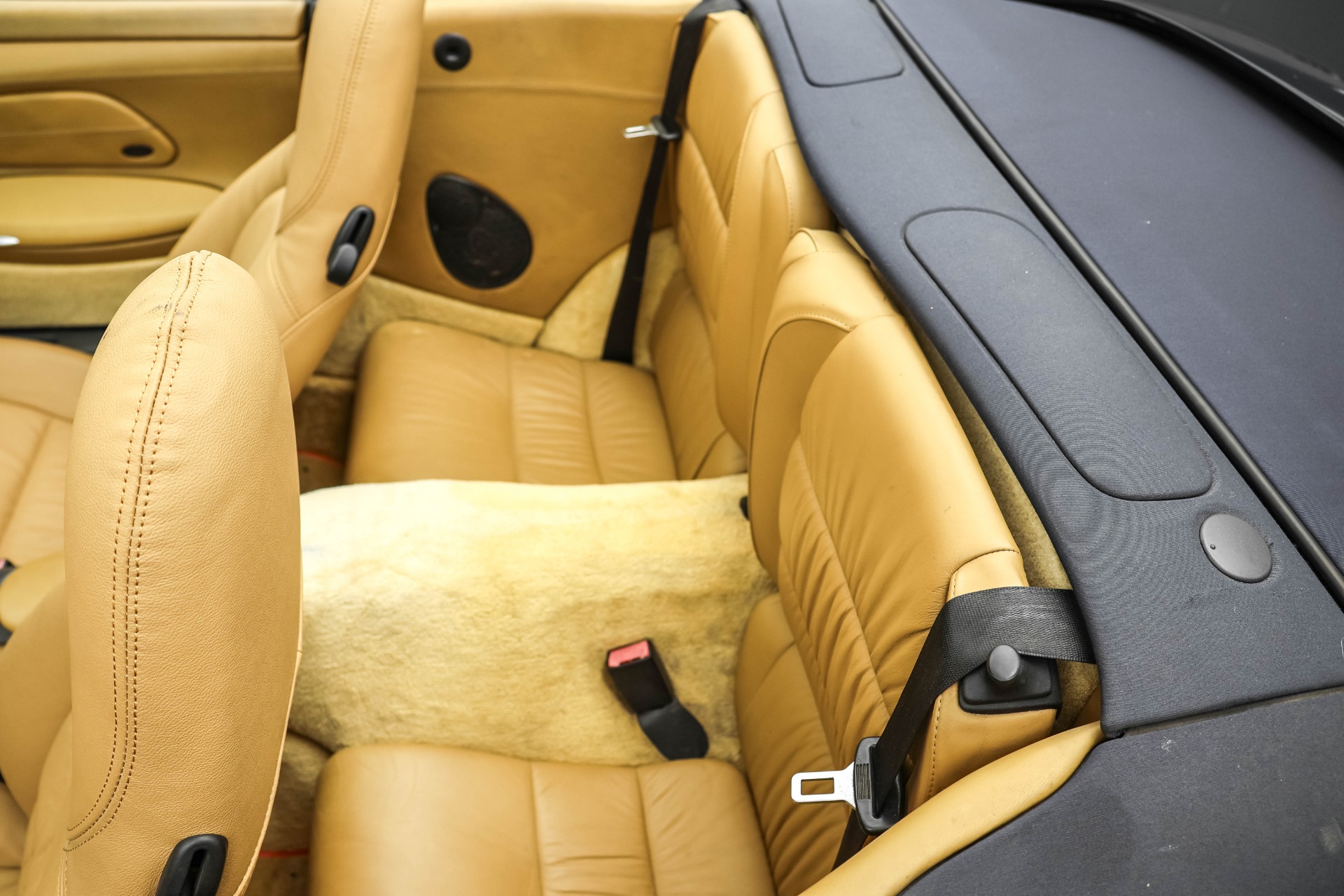 1999 Porsche 911 Cabriolet photo 14