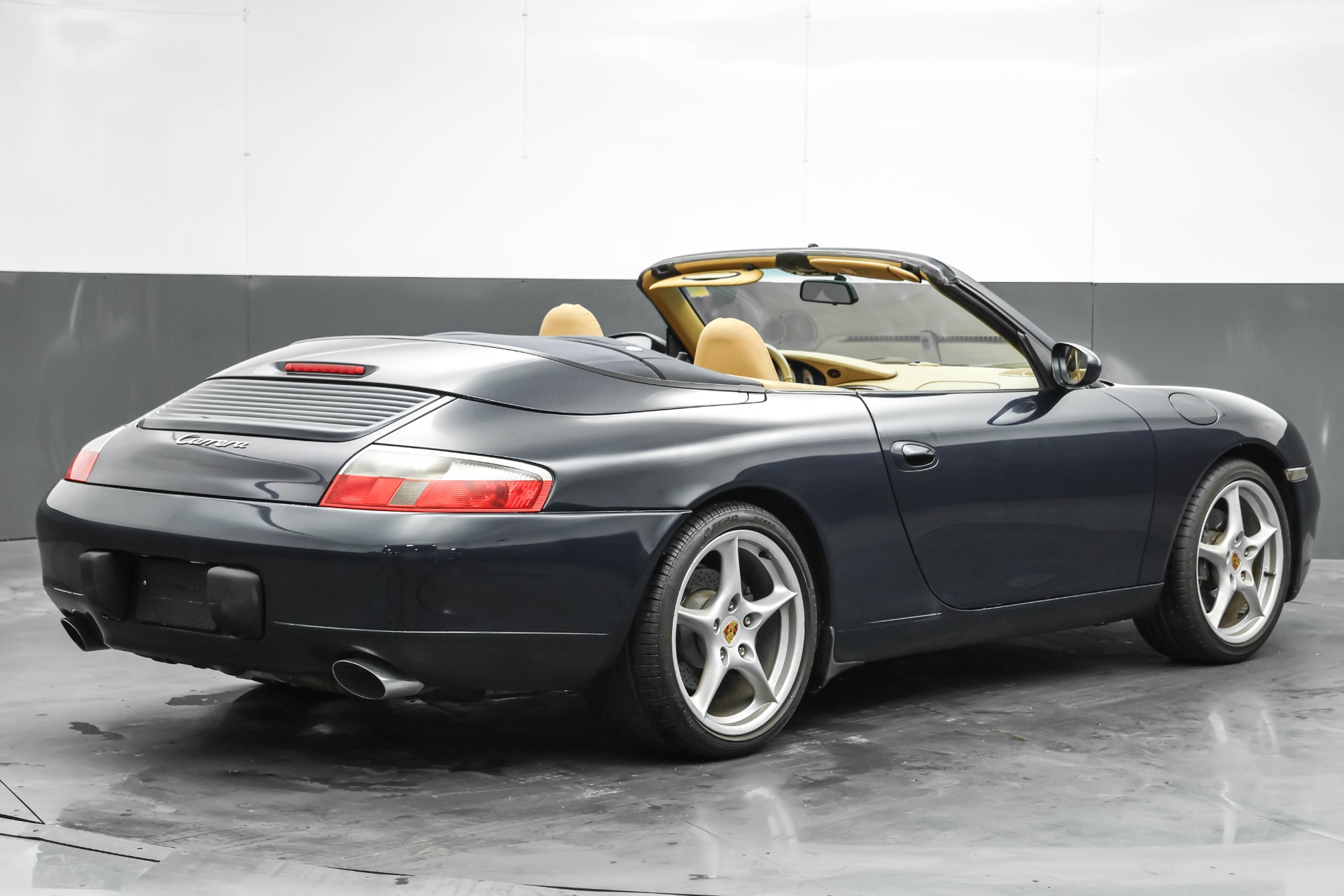 1999 Porsche 911 Cabriolet photo 18