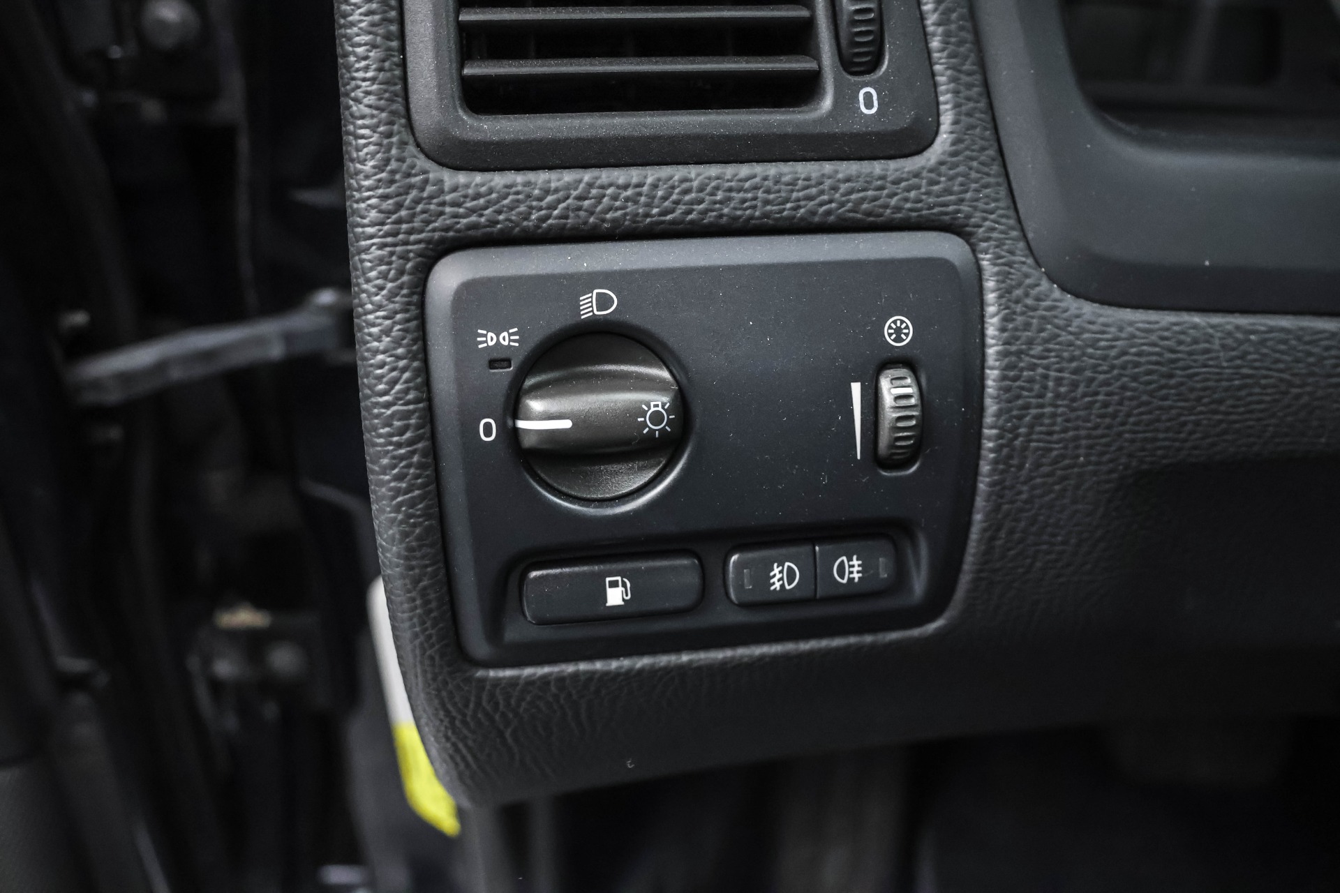 2007 Volvo S60 R photo 11
