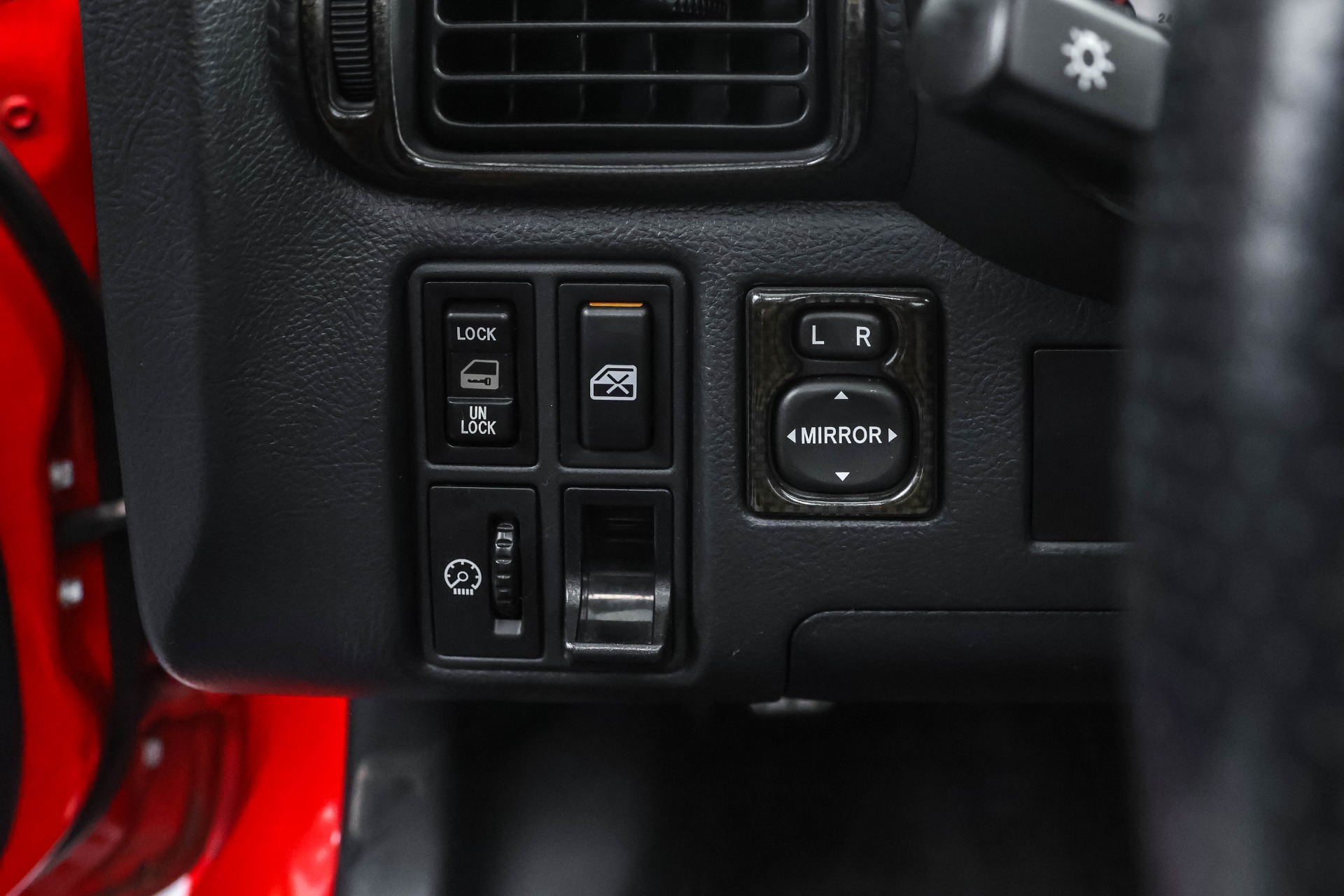 2001 Toyota MR2 Spyder photo 7