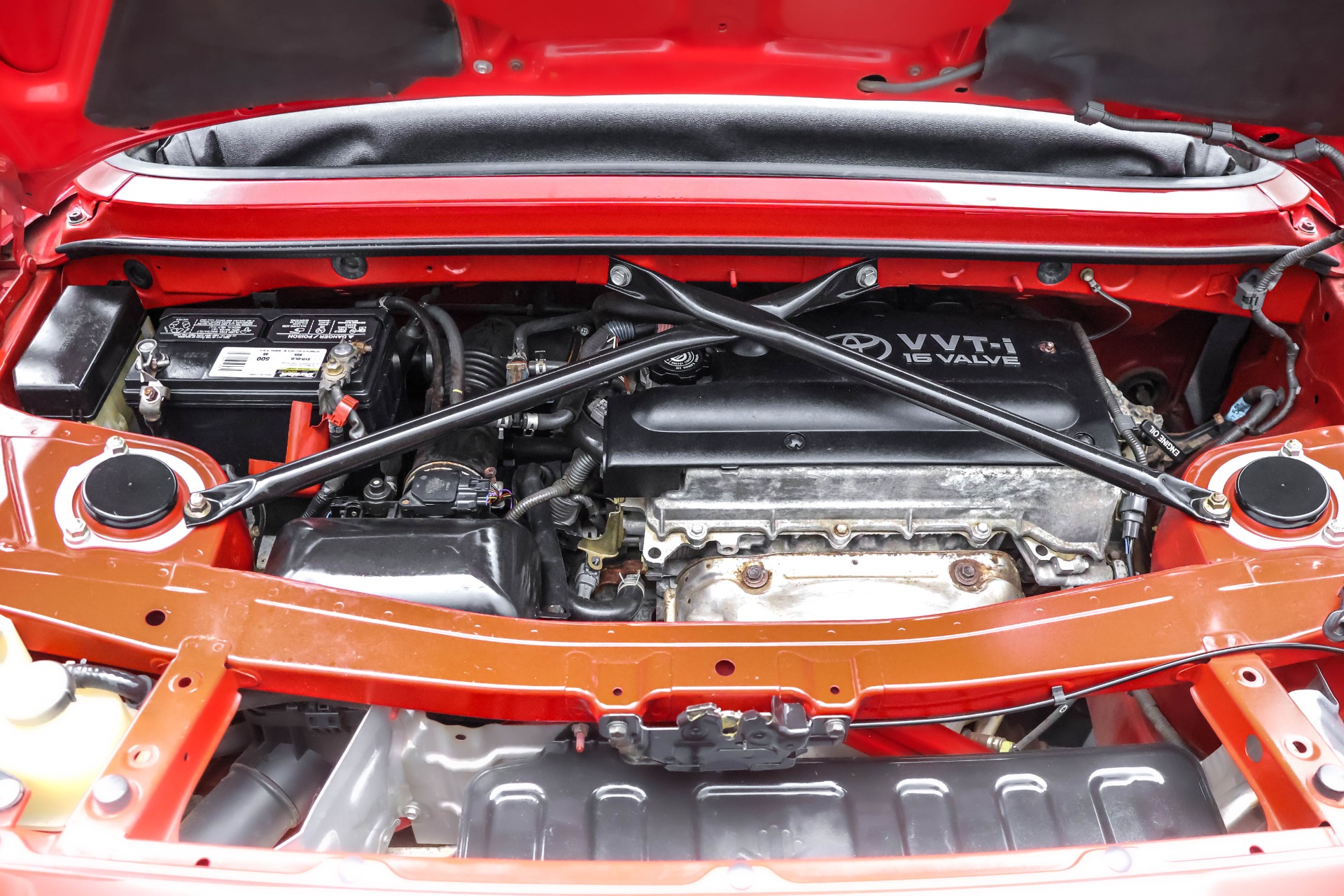 2001 Toyota MR2 Spyder photo 13