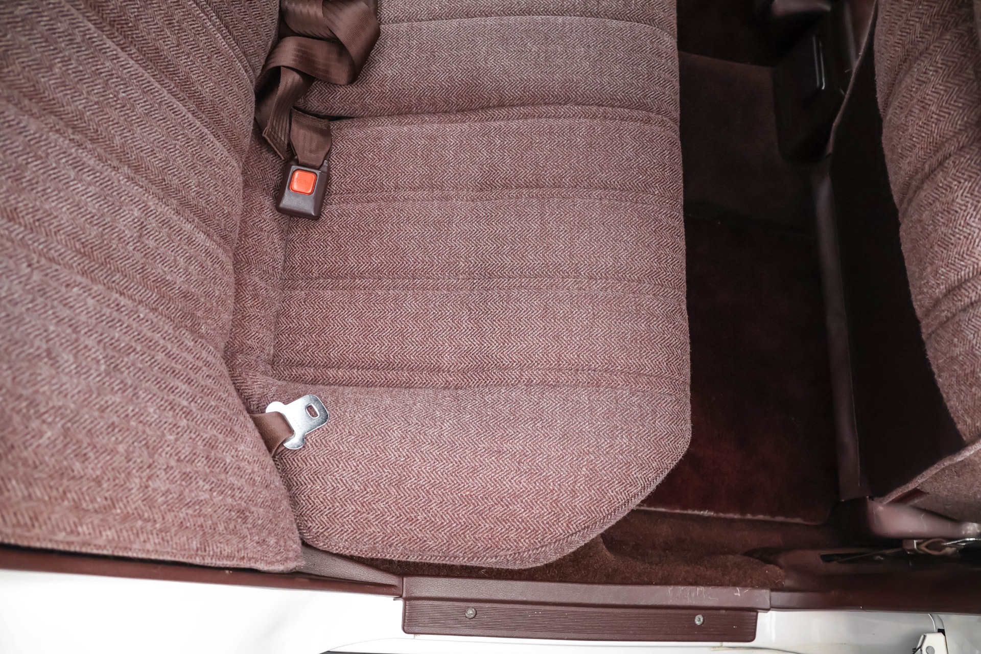 1987 Toyota Camry DX photo 9