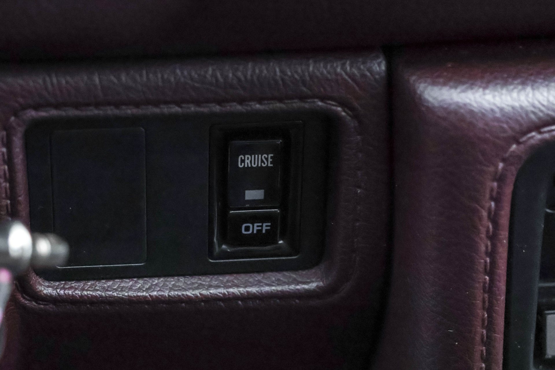 1987 Toyota Camry DX photo 28