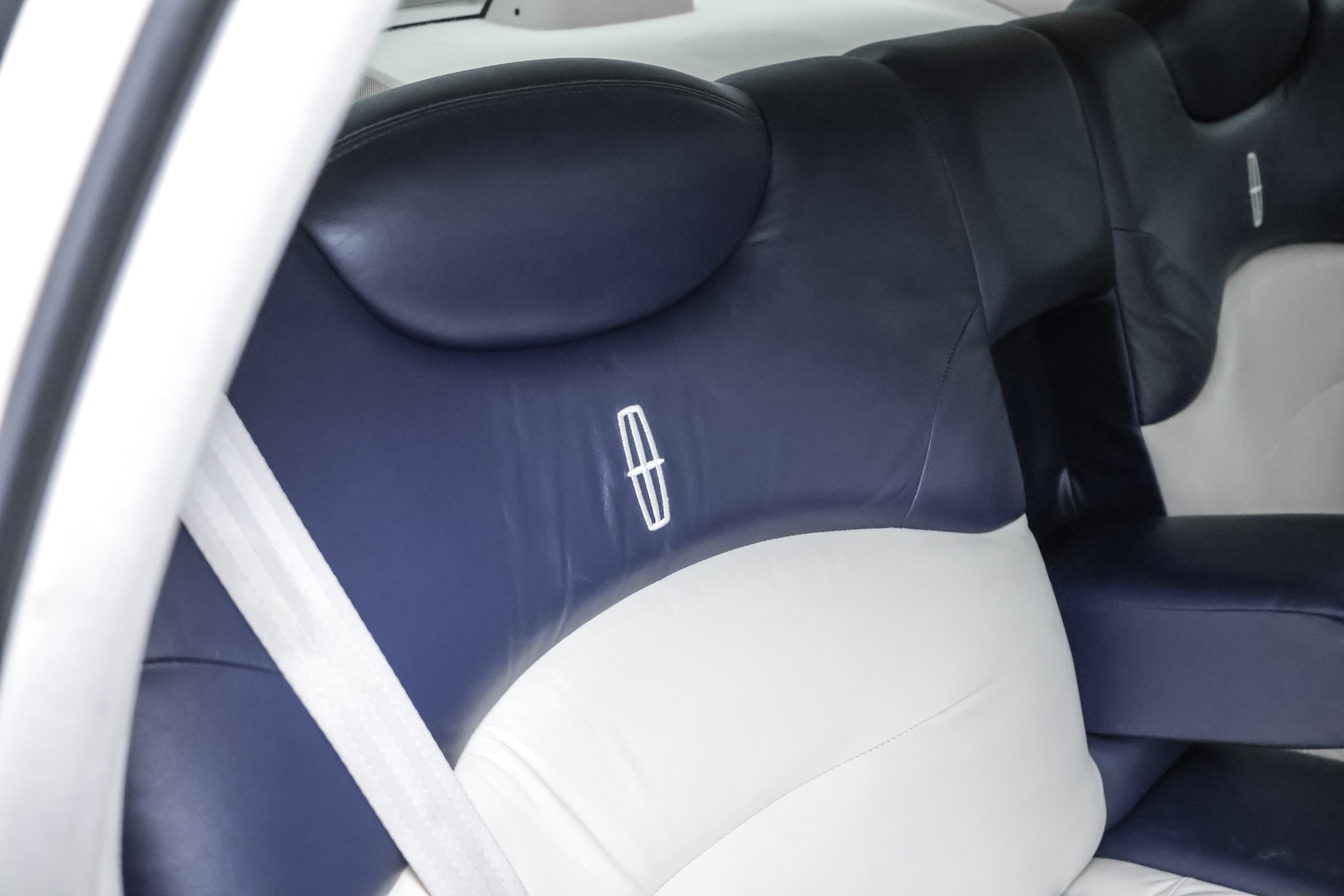 Used 1995 Lincoln Town Car Signature For Sale (Sold) | Private