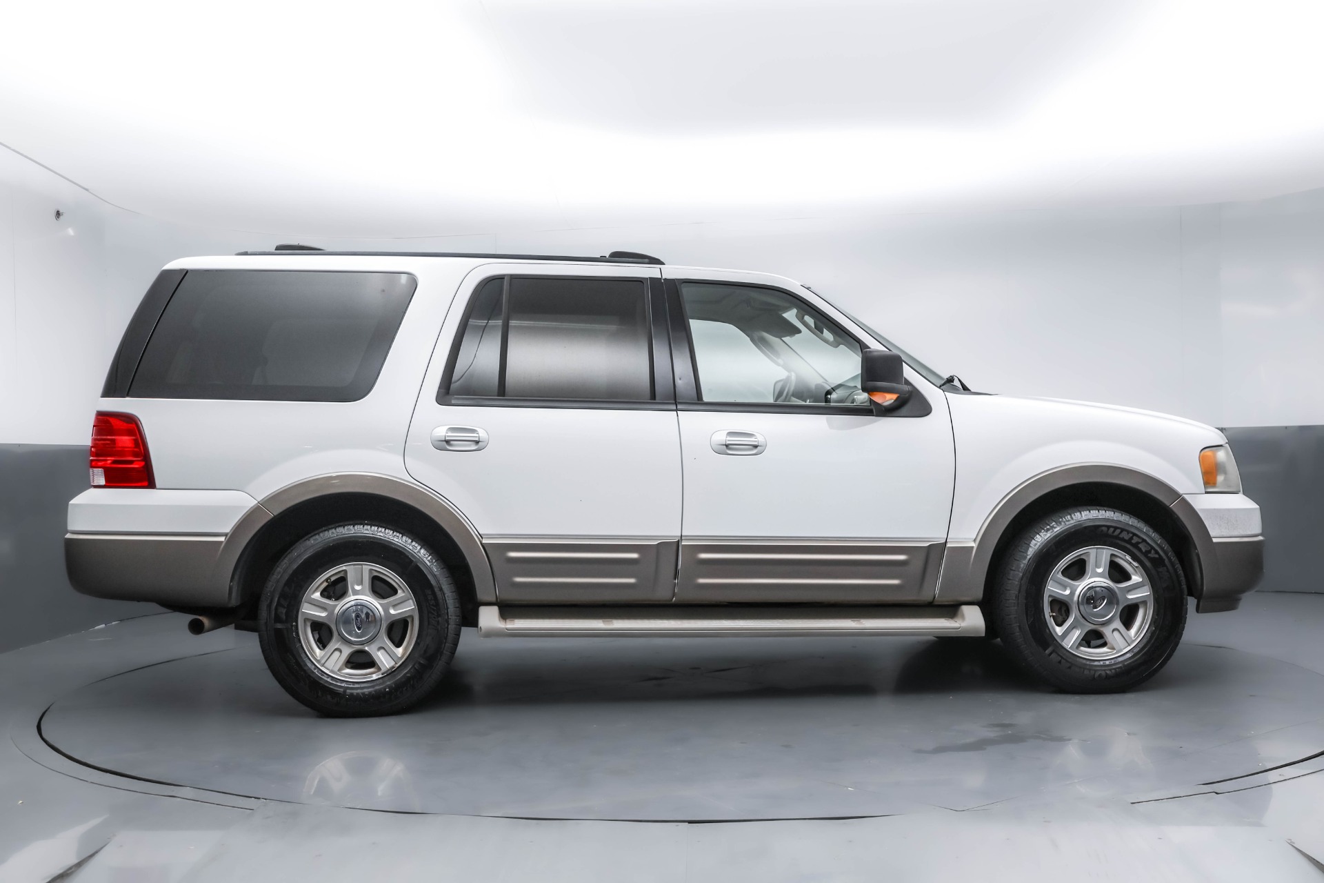 Used 2004 Ford Expedition Eddie Bauer For Sale (Sold) | Private