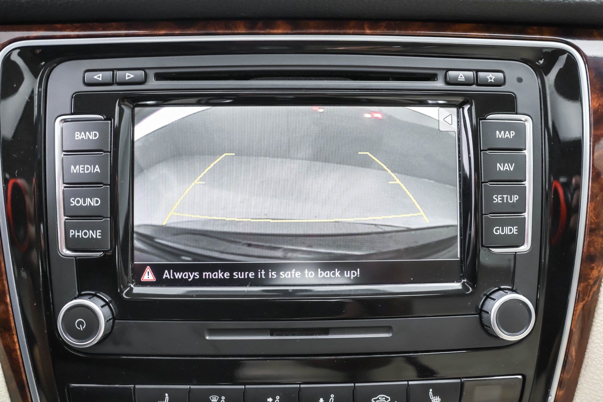 2013 Volkswagen Passat SEL - Photo 10