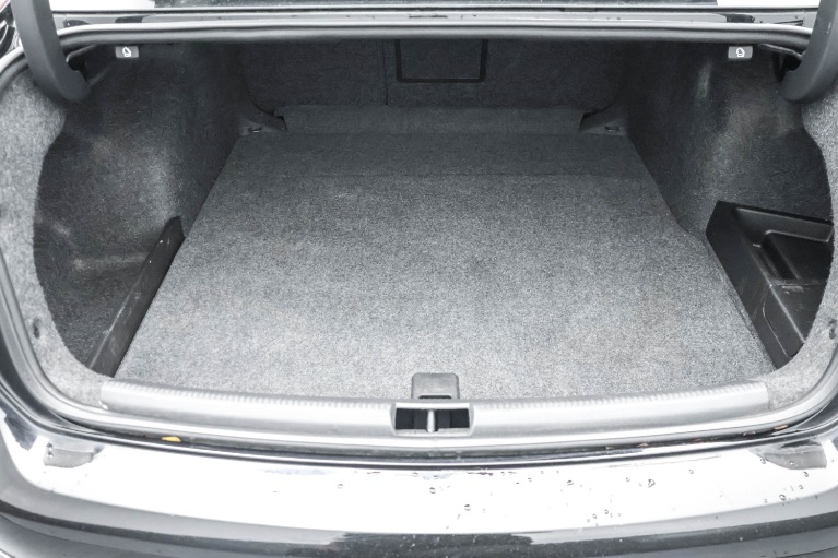 2013 Volkswagen Passat SEL - Photo 37