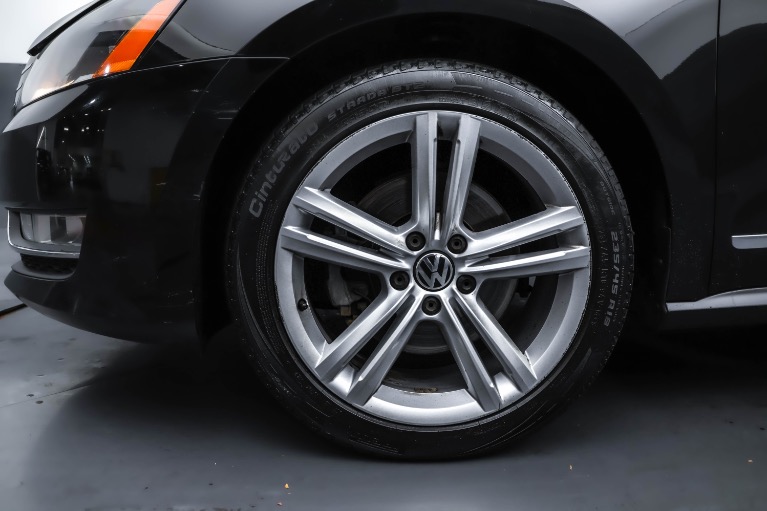 2013 Volkswagen Passat SEL - Photo 42