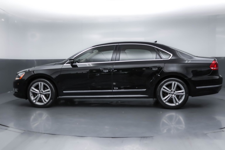 2013 Volkswagen Passat SEL - Photo 25
