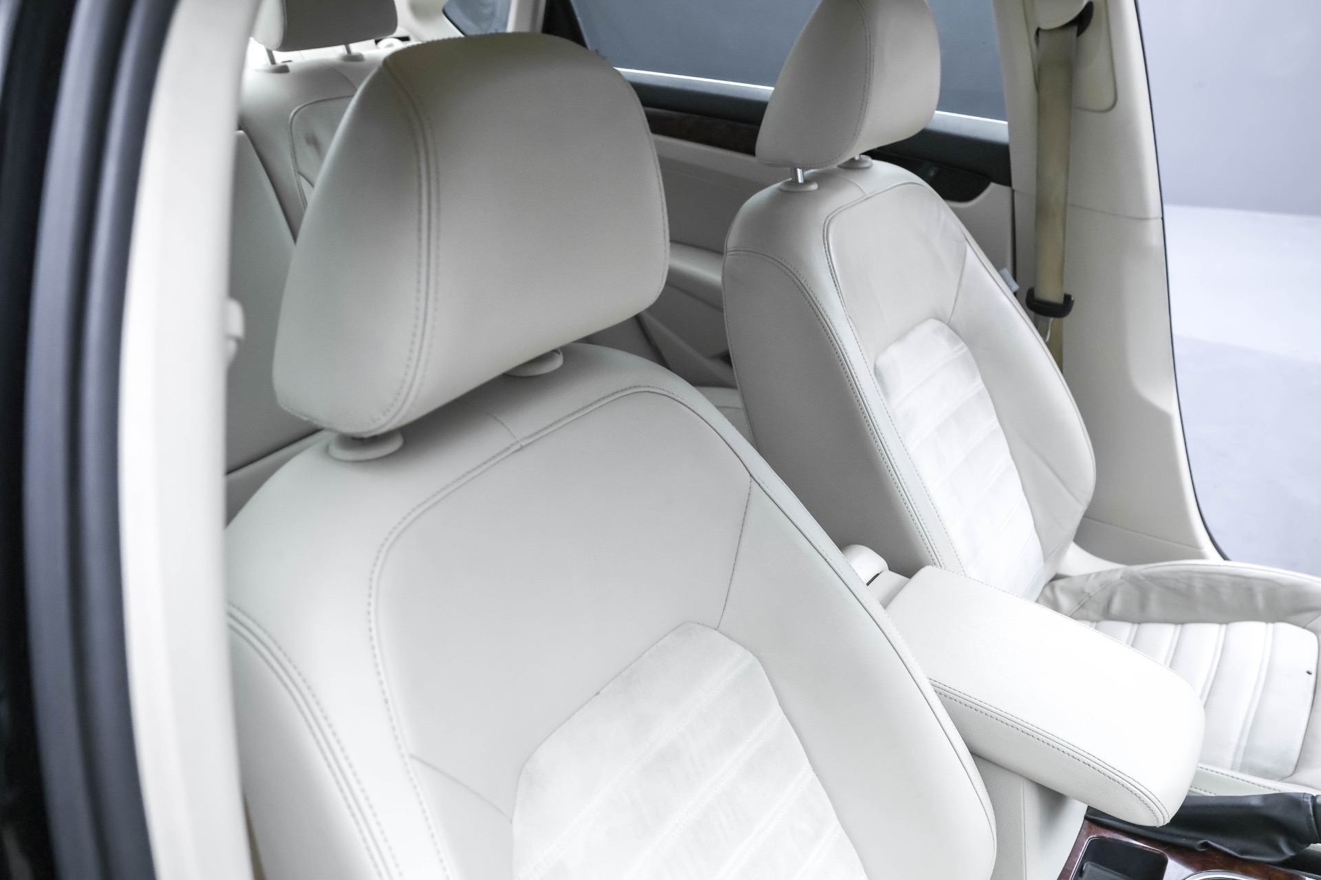 2013 Volkswagen Passat SEL - Photo 6