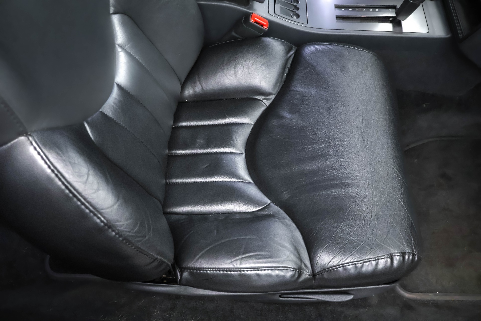 1994 Oldsmobile Cutlass Supreme - Photo 23