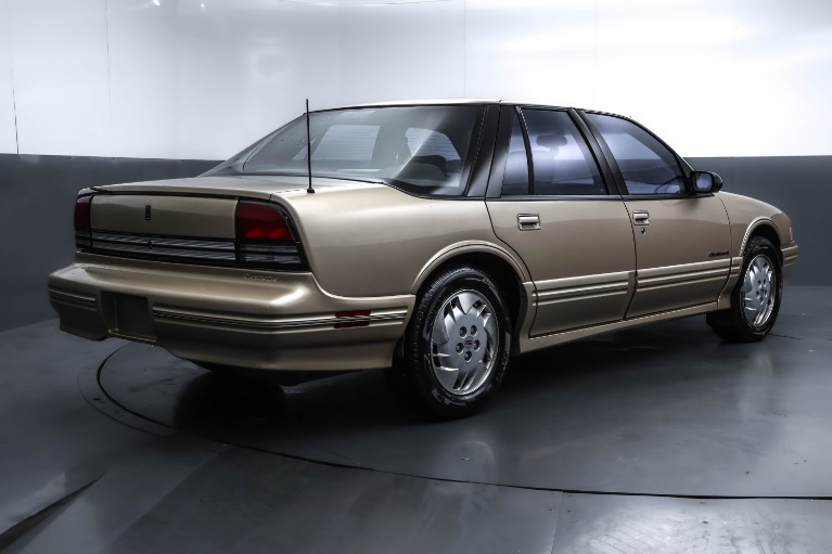 1994 Oldsmobile Cutlass Supreme - Photo 55