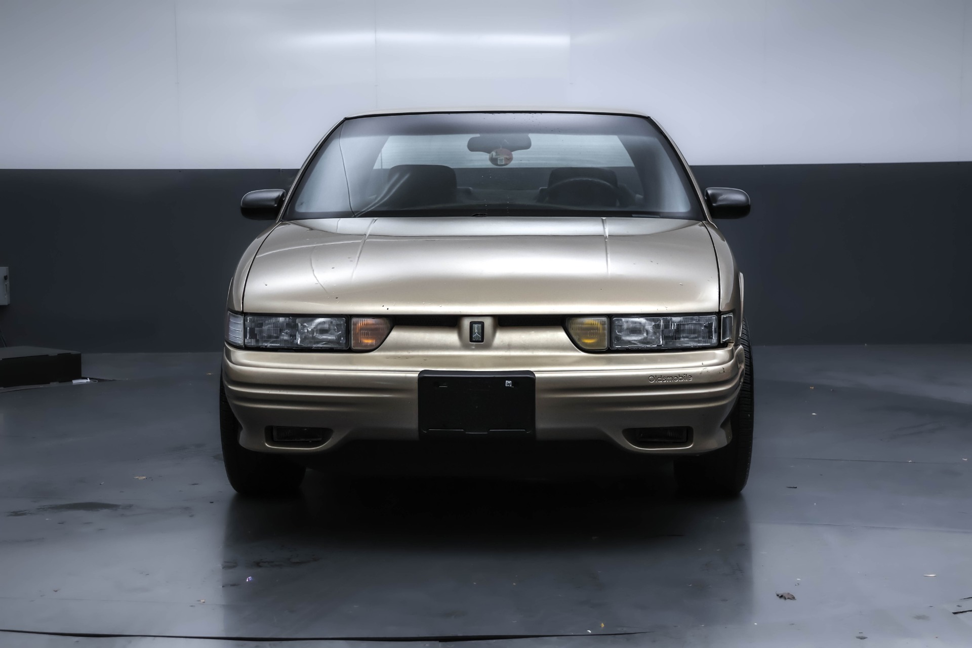 1994 Oldsmobile Cutlass Supreme - Photo 28