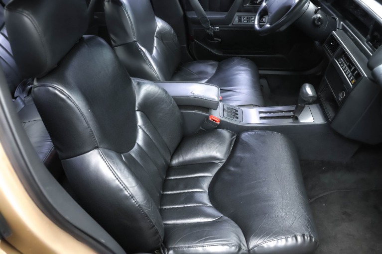 1994 Oldsmobile Cutlass Supreme - Photo 35