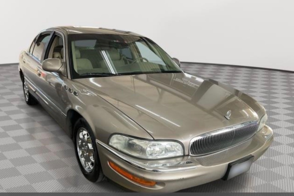 2004 Buick Park Avenue -'s photo