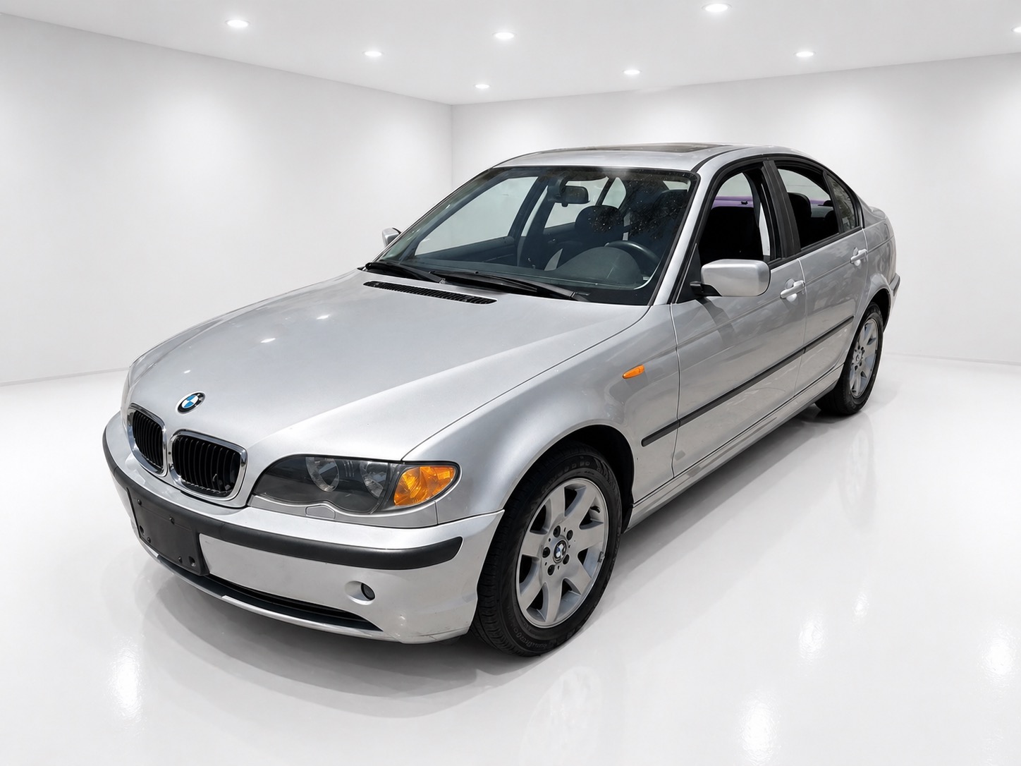 2002 BMW 3 Series 325xi's photo